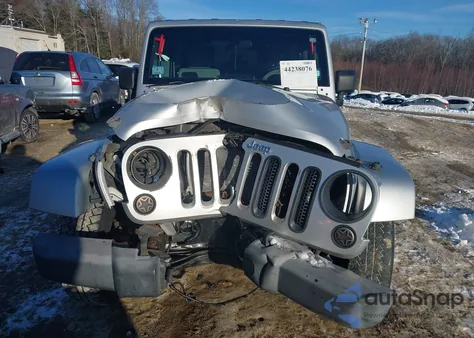 2008 Jeep Wrangler Unlimited Sahara from USA, damaged, VIN 1J4GA59138L536823